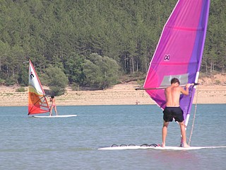 surfen op lago barasona